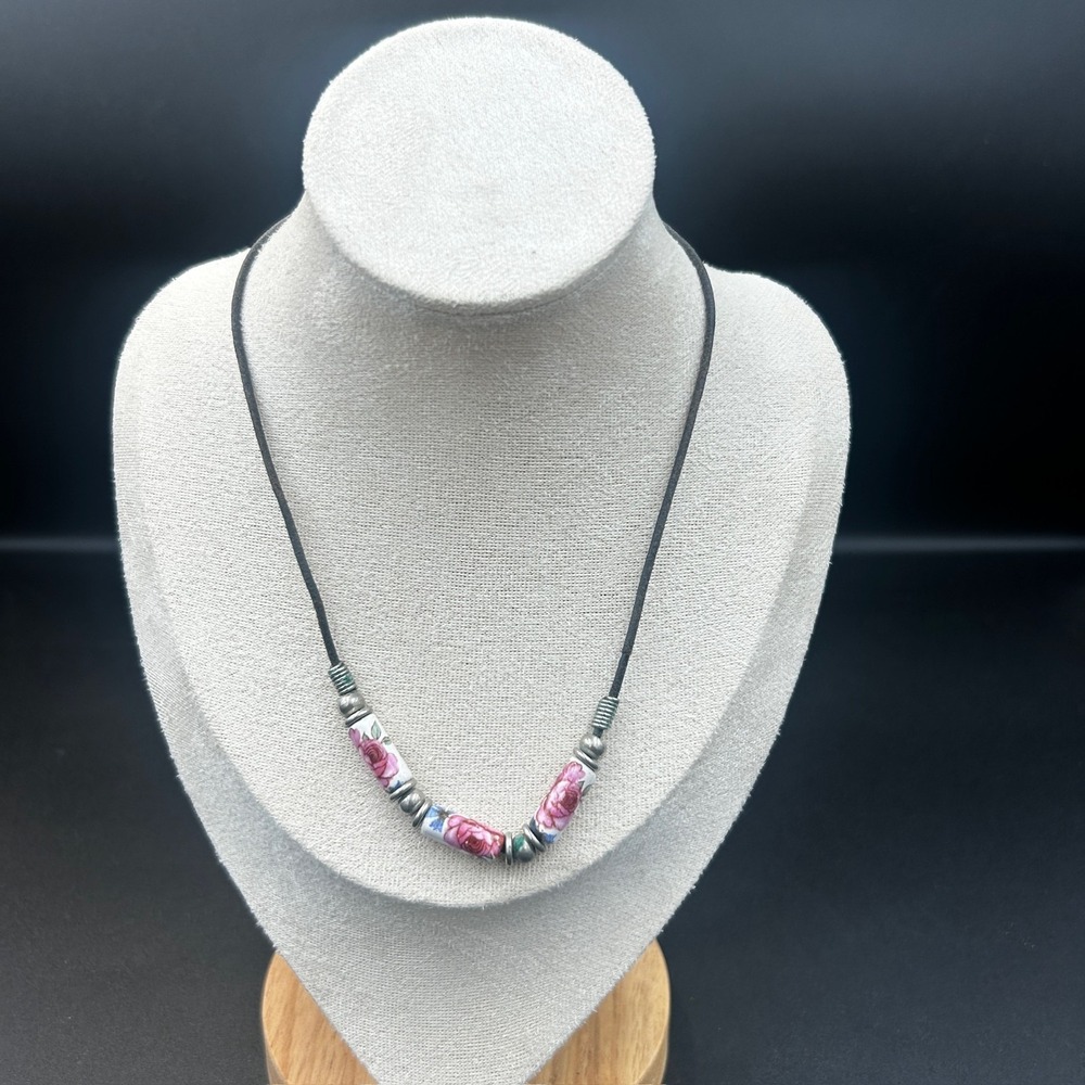 Vintage‎ 16" Floral Ceramic Bead Necklace Leather Cord Boho Artisan Style